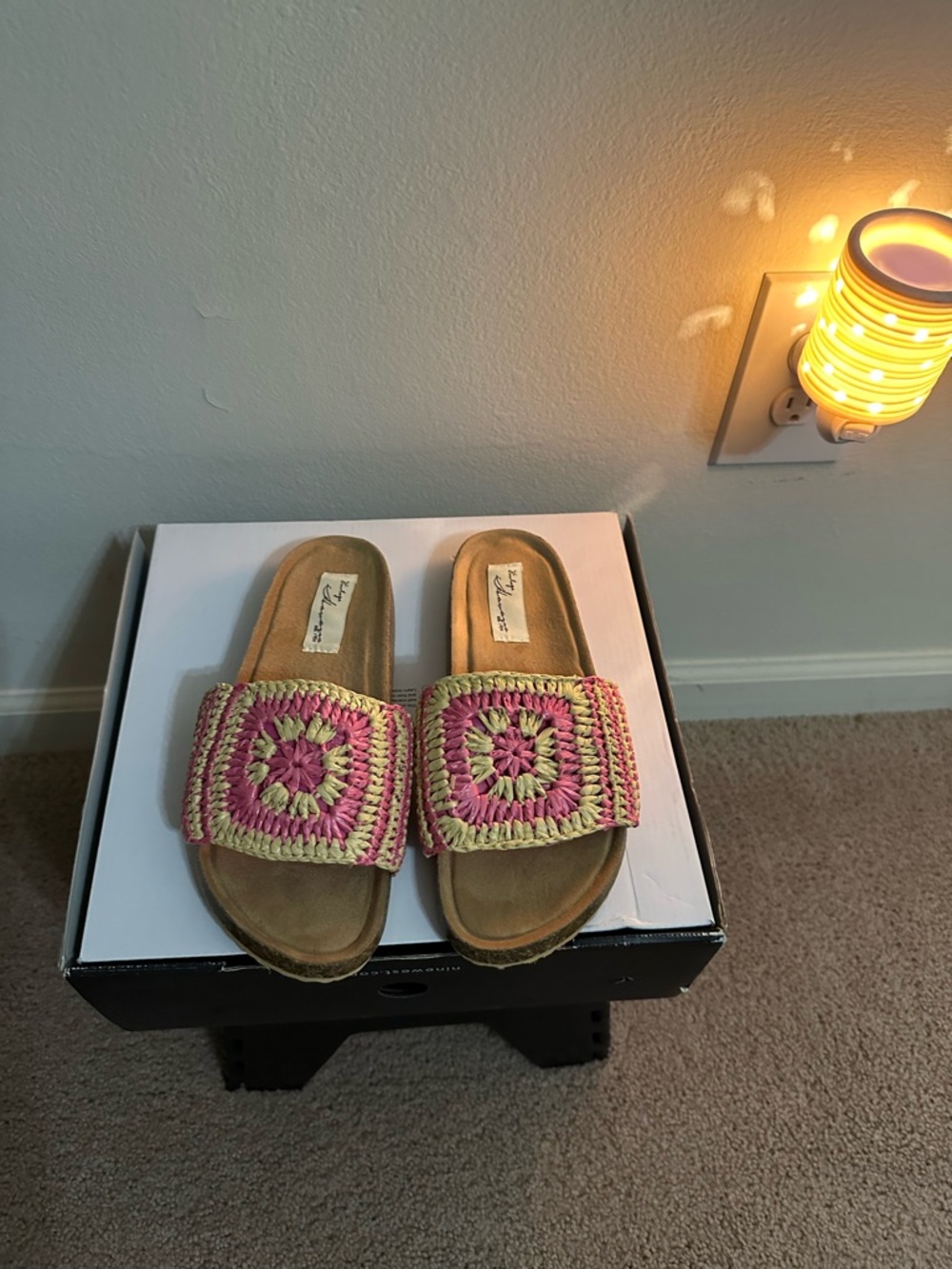 Vintage Havana Pink & Cream Woven Slide Sandals